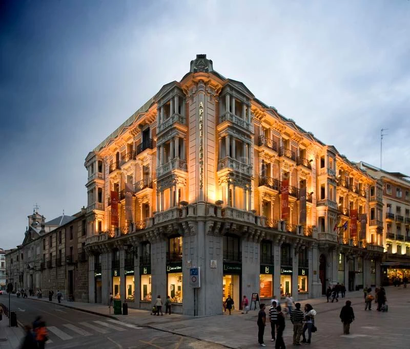 Galería de Espacio Colegio de Aparejadores de Madrid, imagen 2