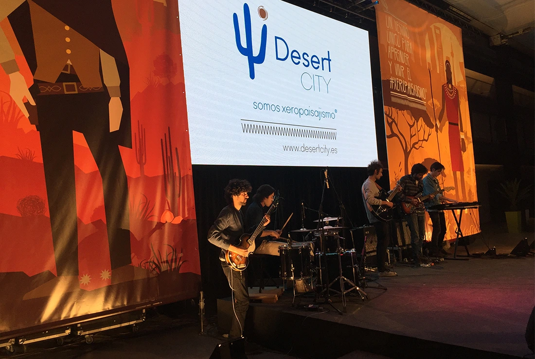 Galería de Espacio Desert CITY, imagen 5